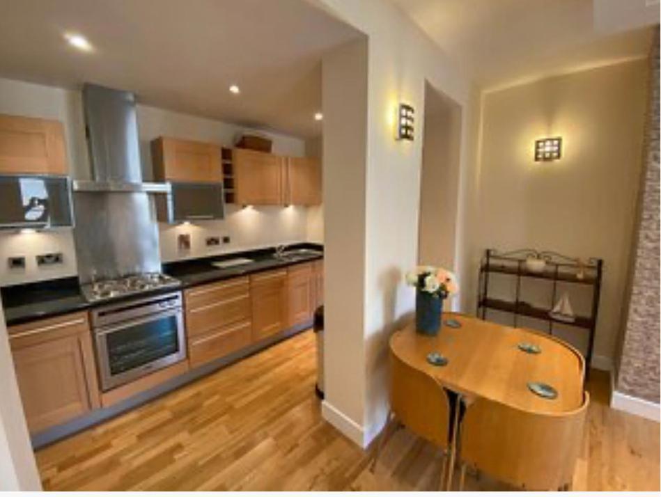 Easby Breakaways - **Modern Apartment 5 Mins From South Bay, Scarborough** Luaran gambar